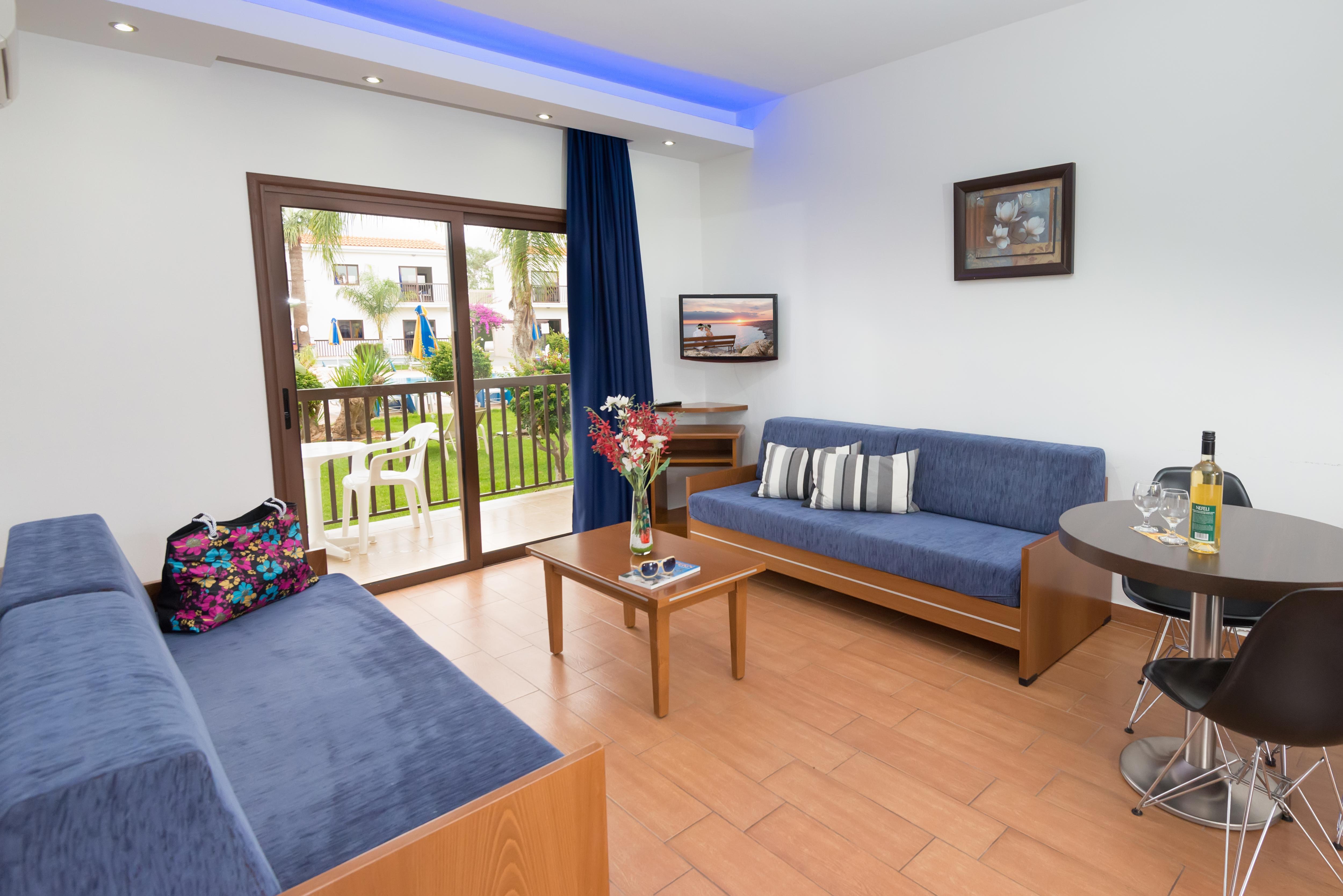 Loutsiana Deluxe Apts Ayia Napa Exterior foto