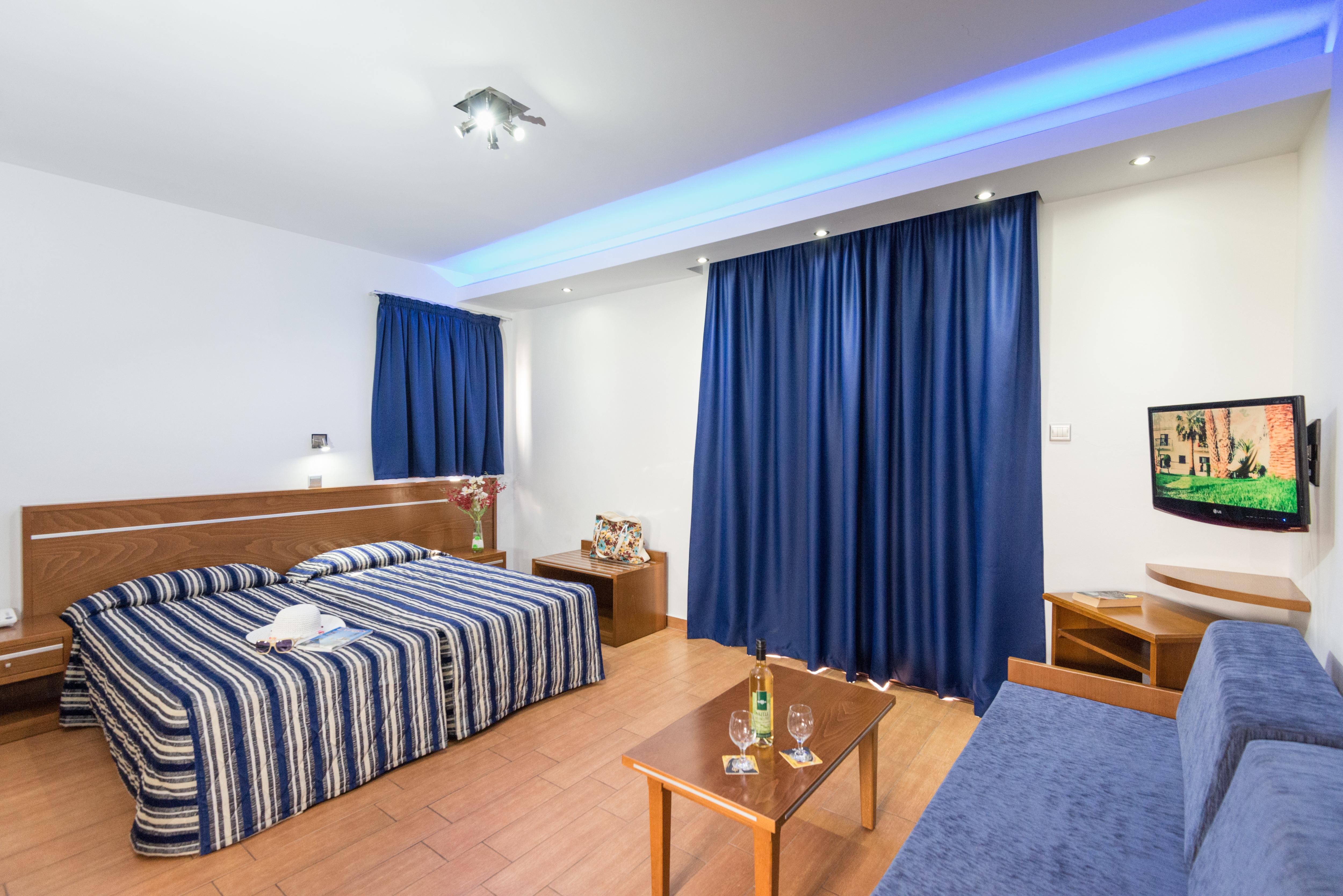 Loutsiana Deluxe Apts Ayia Napa Exterior foto