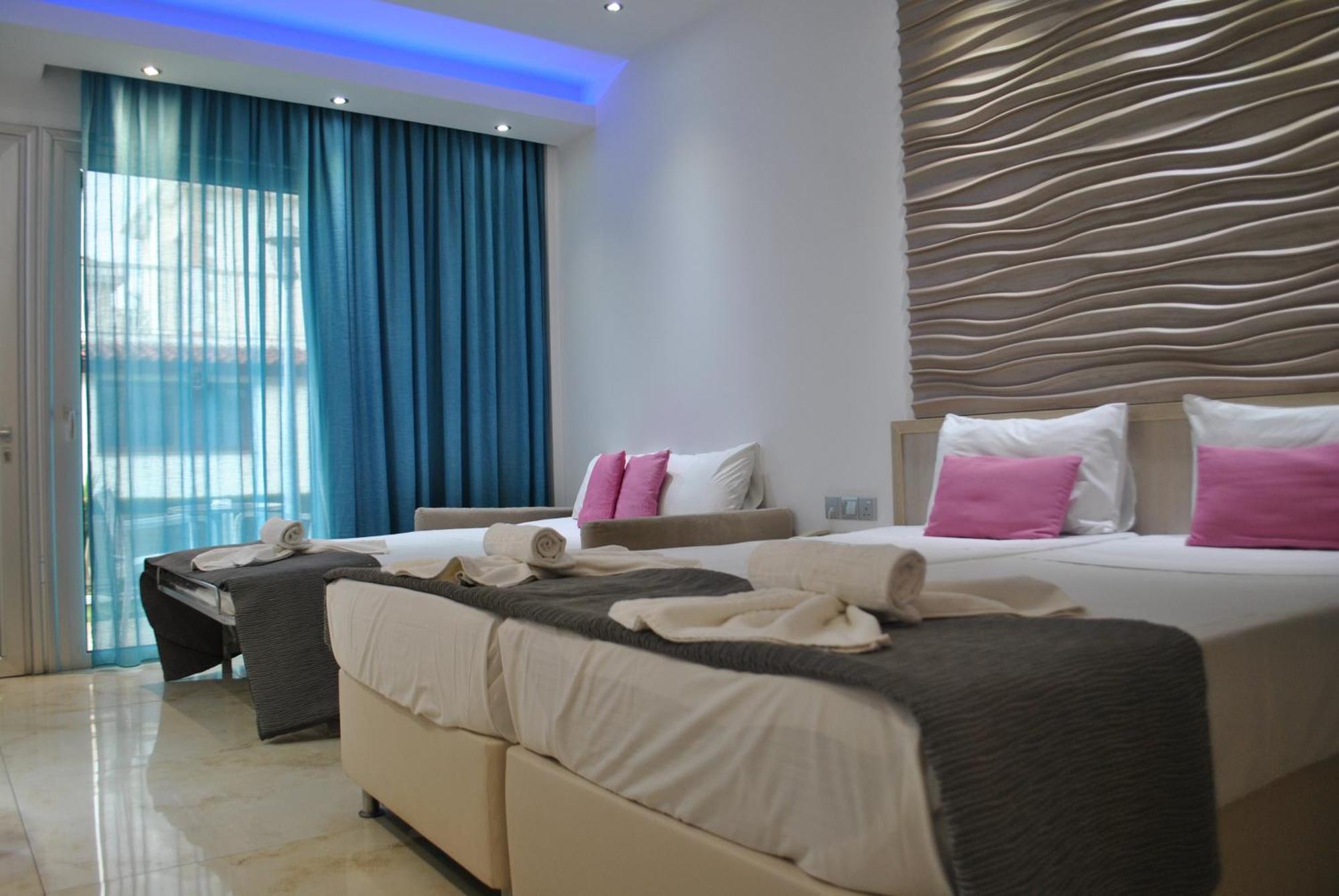 Loutsiana Deluxe Apts Ayia Napa Habitación foto