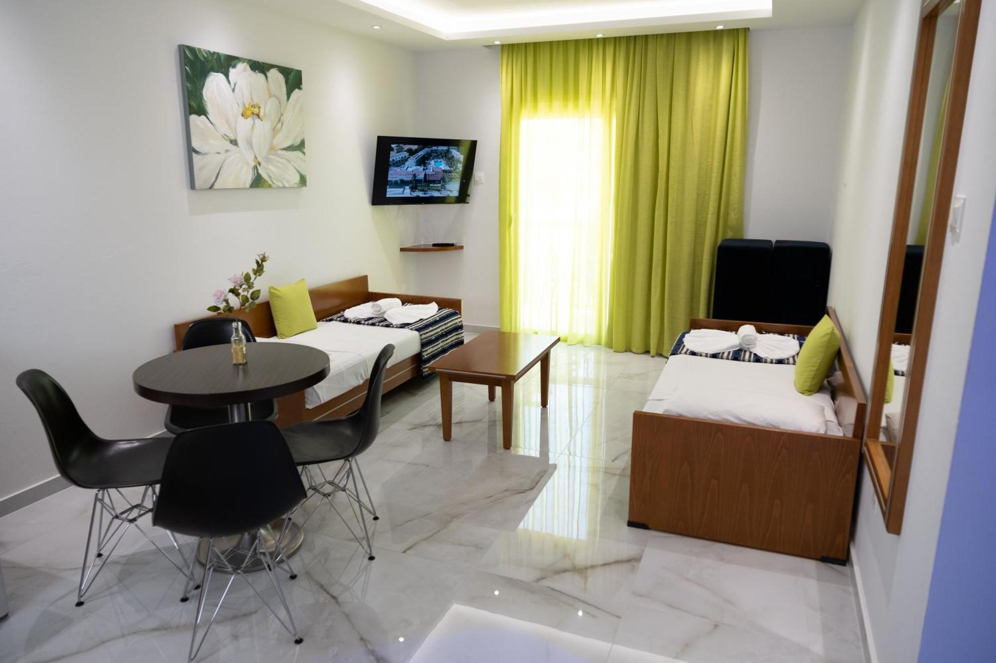 Loutsiana Deluxe Apts Ayia Napa Exterior foto
